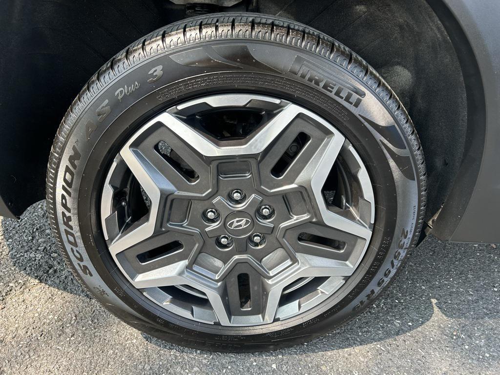 used 2021 Hyundai Santa Fe car, priced at $23,800