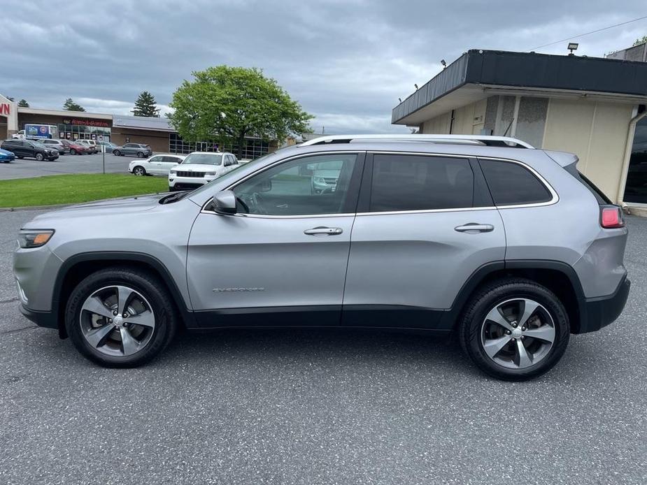 used 2019 Jeep Cherokee car, priced at $17,400