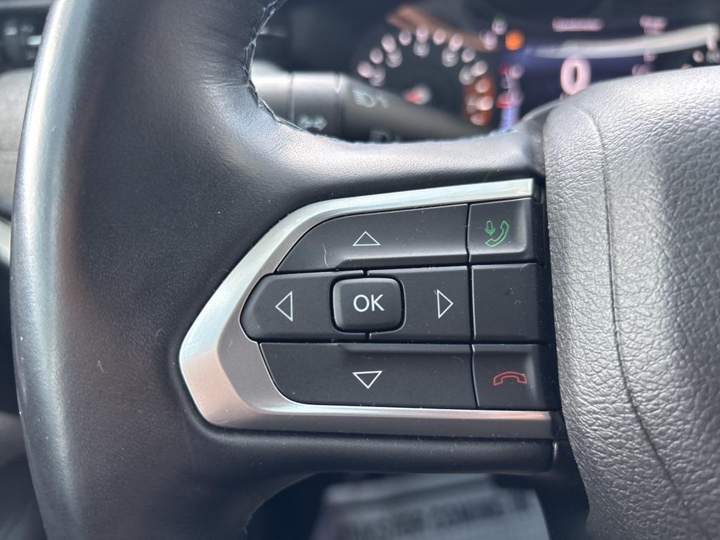 used 2022 Jeep Compass car, priced at $20,000