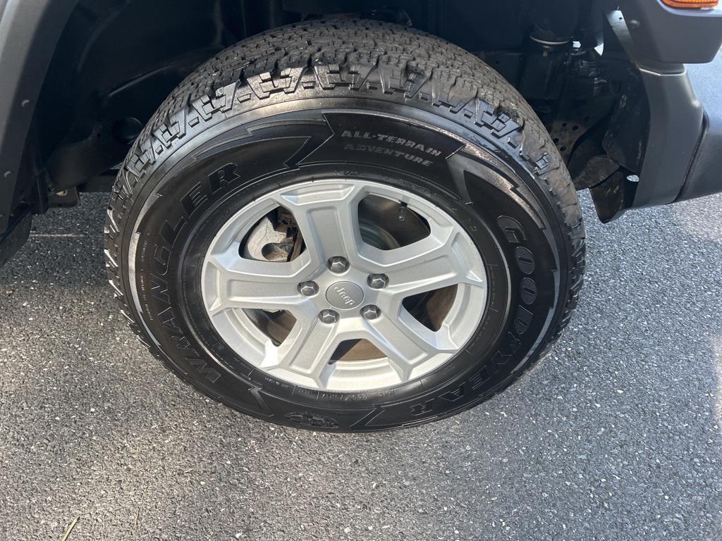 used 2021 Jeep Wrangler Unlimited car, priced at $24,600