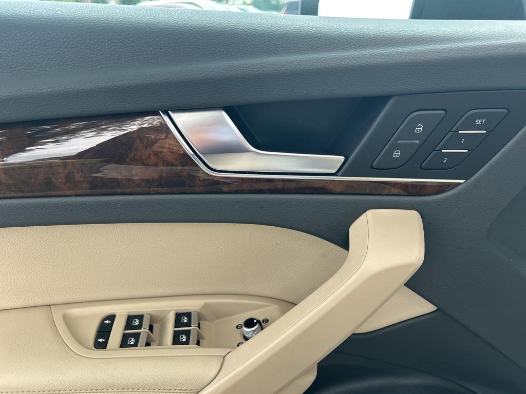 used 2020 Audi Q5 car, priced at $19,400