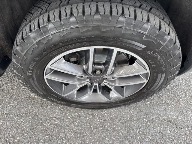 used 2019 Jeep Grand Cherokee car, priced at $19,200