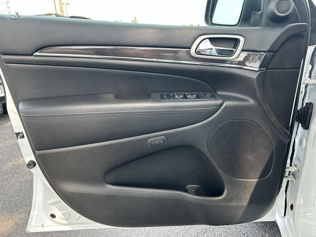 used 2019 Jeep Grand Cherokee car, priced at $23,700