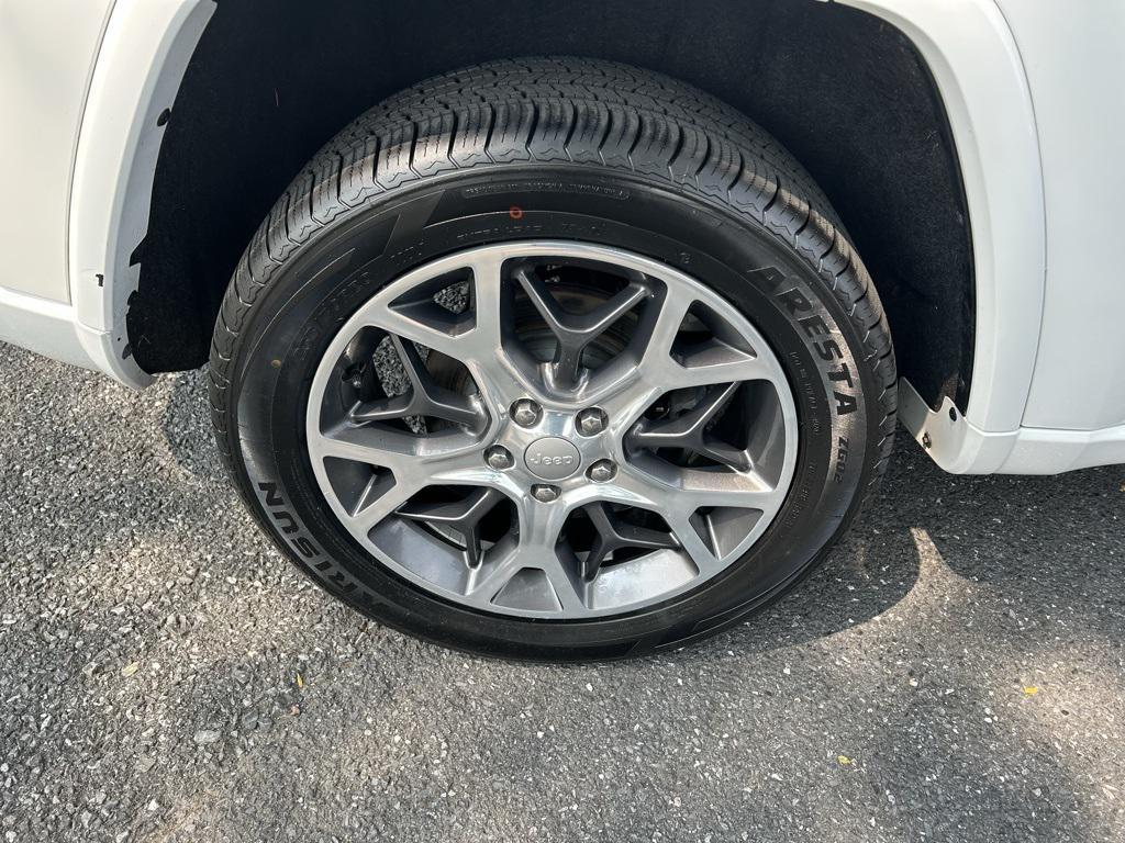 used 2019 Jeep Grand Cherokee car, priced at $23,700