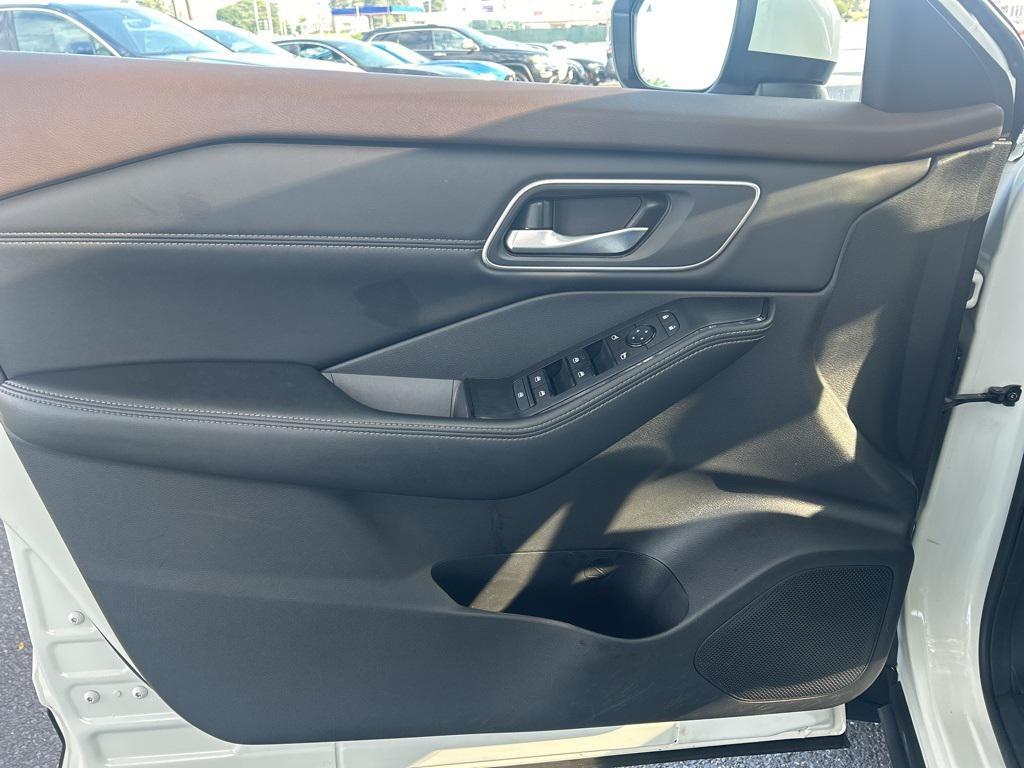 used 2021 Nissan Rogue car, priced at $22,800