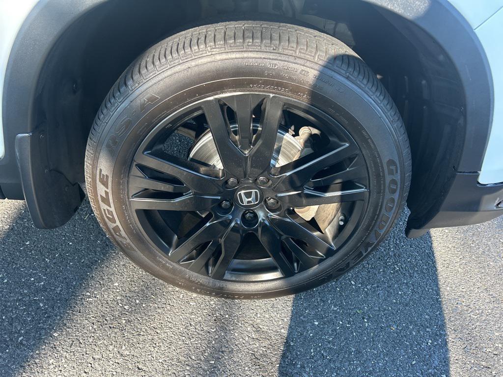 used 2022 Honda Pilot car, priced at $29,000