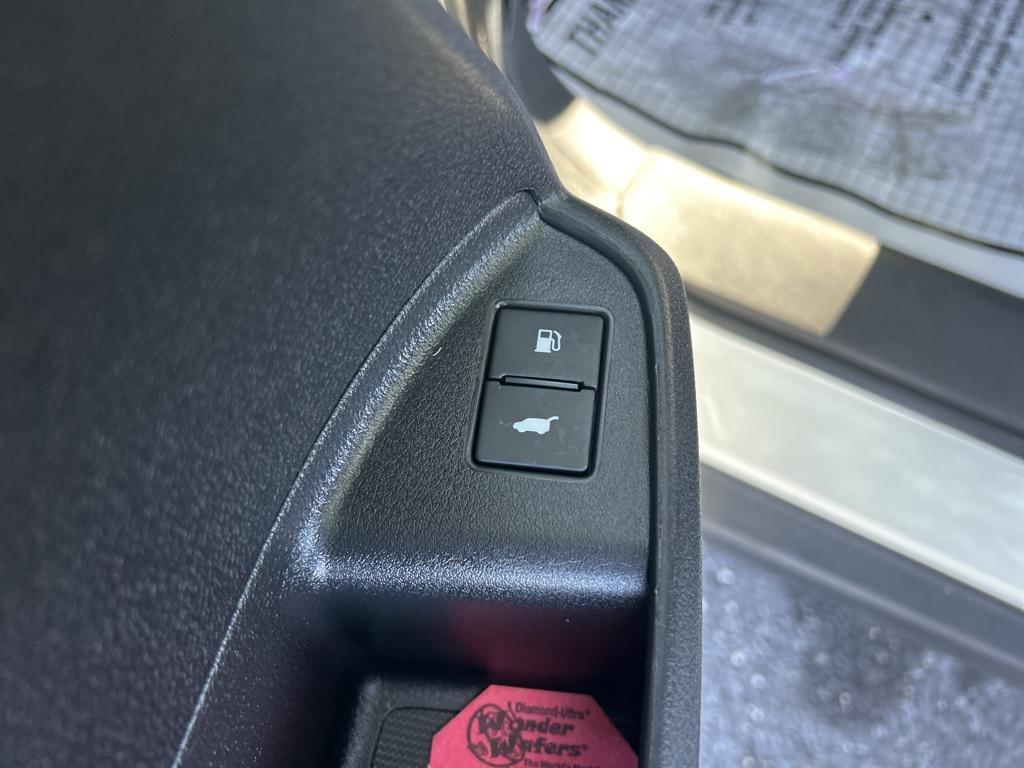used 2022 Honda Pilot car, priced at $29,000