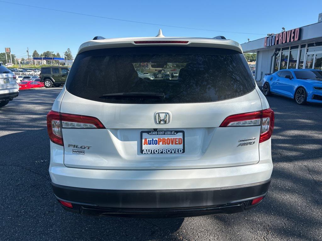used 2022 Honda Pilot car, priced at $29,000