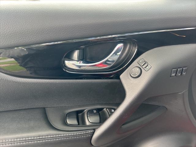 used 2021 Nissan Rogue Sport car, priced at $20,900