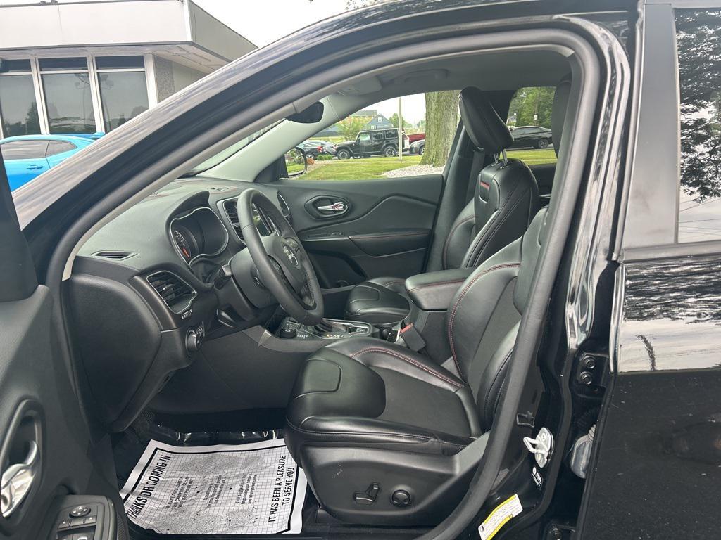 used 2022 Jeep Cherokee car, priced at $20,400