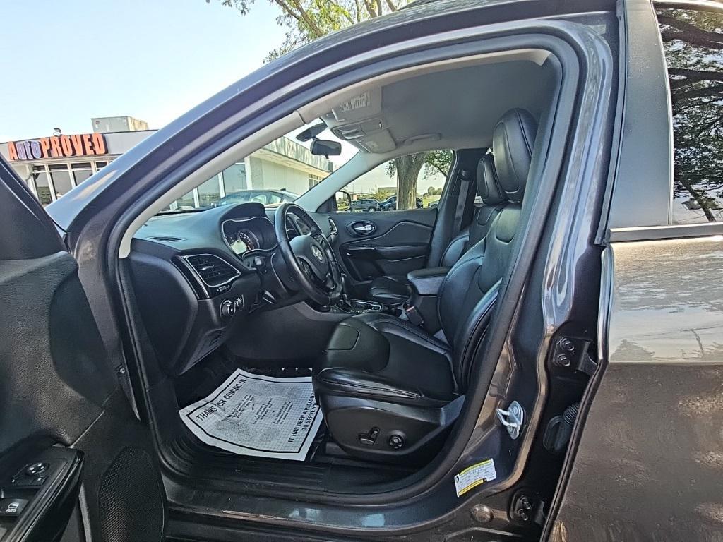 used 2019 Jeep Cherokee car, priced at $15,600