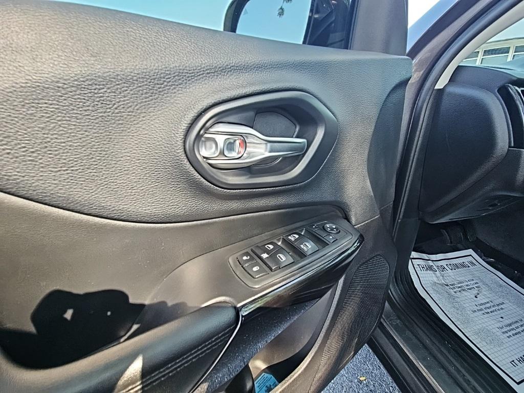 used 2019 Jeep Cherokee car, priced at $15,600