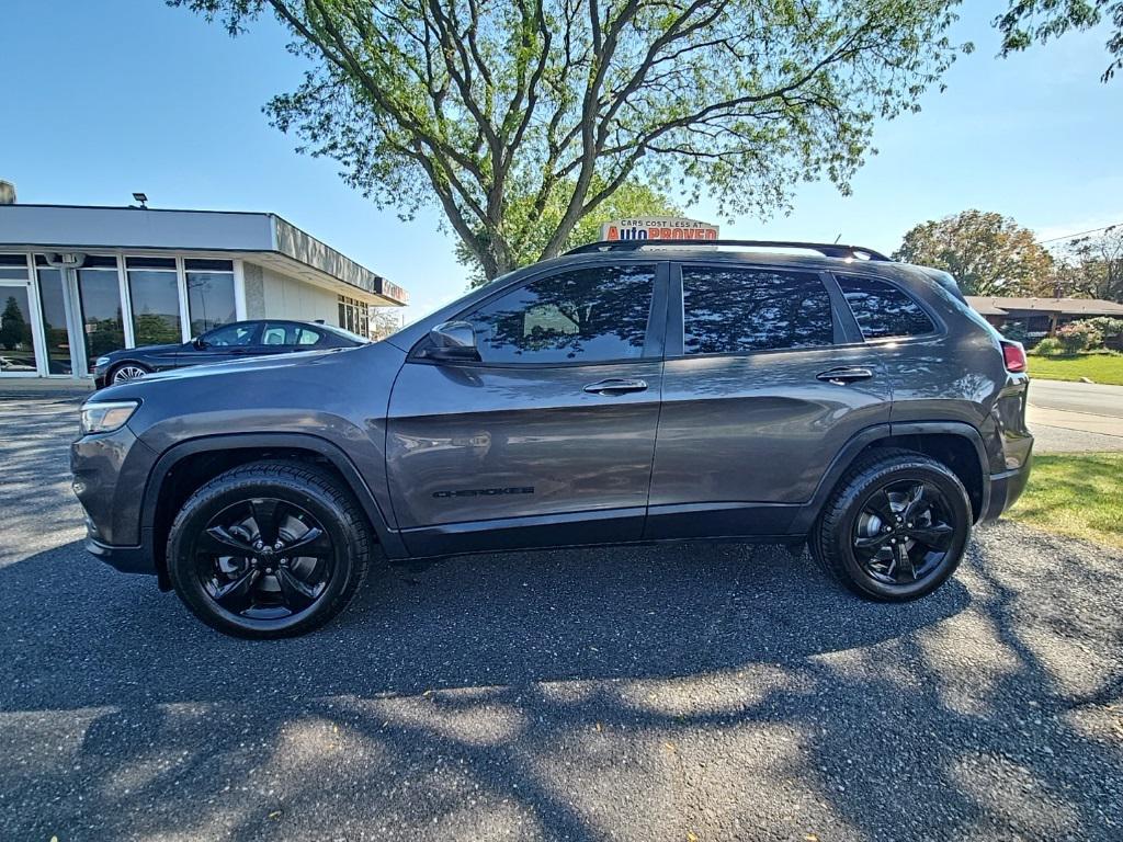 used 2019 Jeep Cherokee car, priced at $15,600