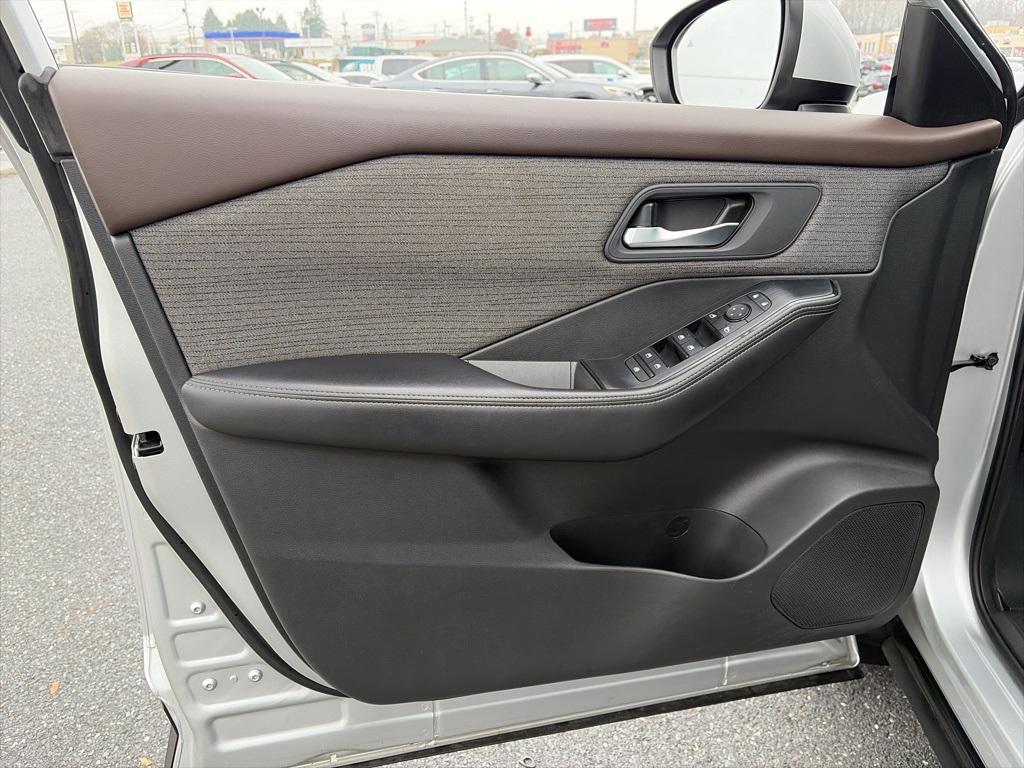 used 2021 Nissan Rogue car, priced at $17,000