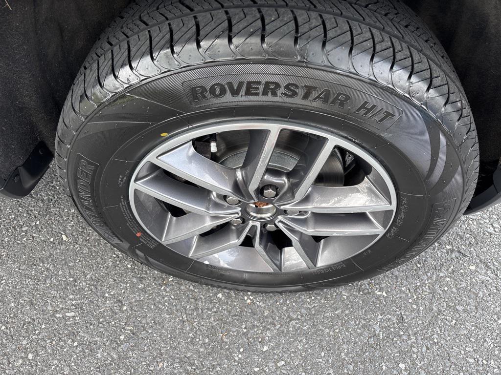 used 2020 Jeep Grand Cherokee car, priced at $24,600