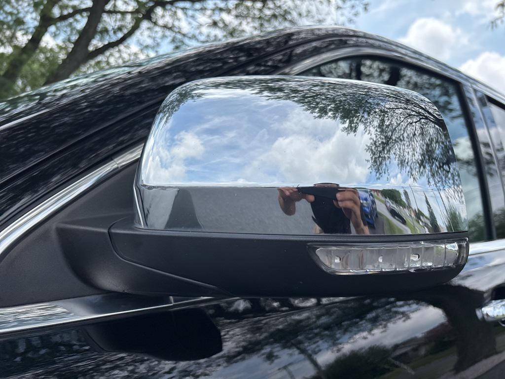 used 2020 Jeep Grand Cherokee car, priced at $24,600