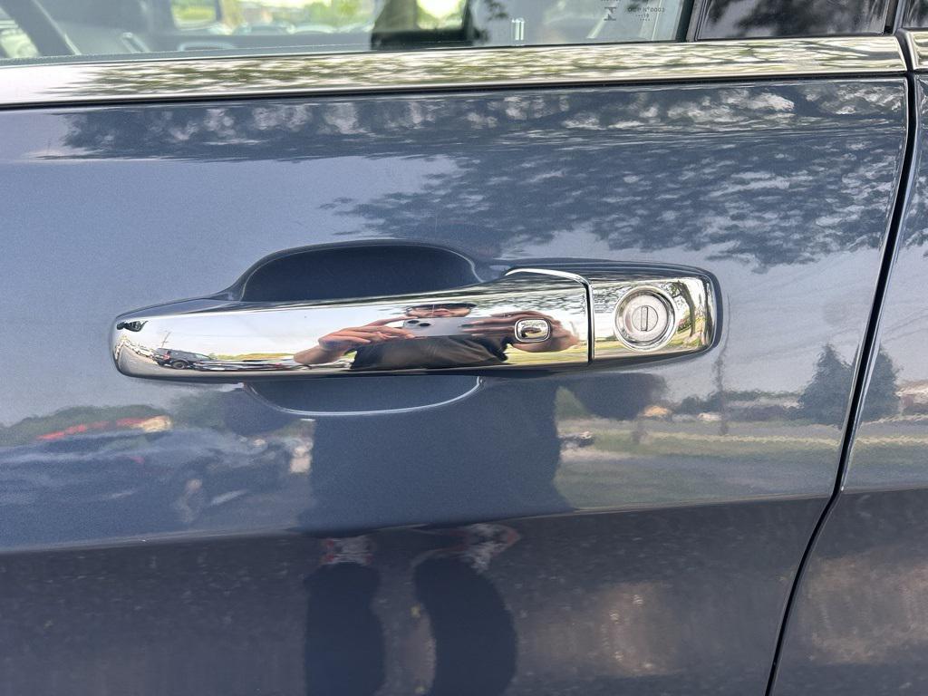 used 2019 Jeep Grand Cherokee car, priced at $20,400