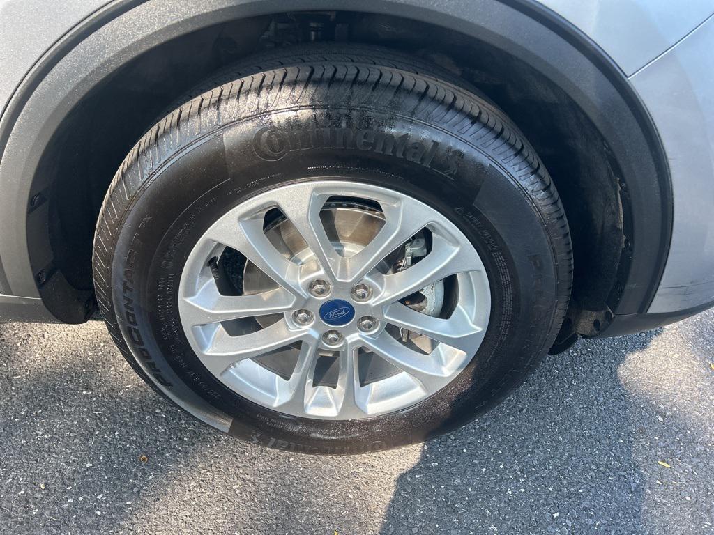 used 2022 Ford Escape car, priced at $17,400