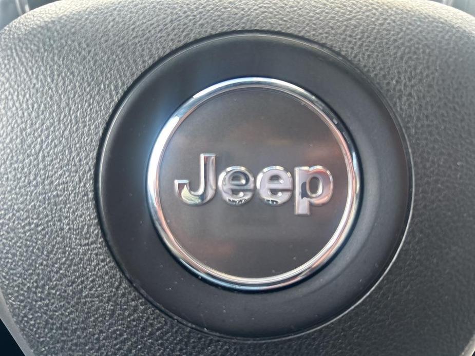 used 2018 Jeep Grand Cherokee car, priced at $20,600
