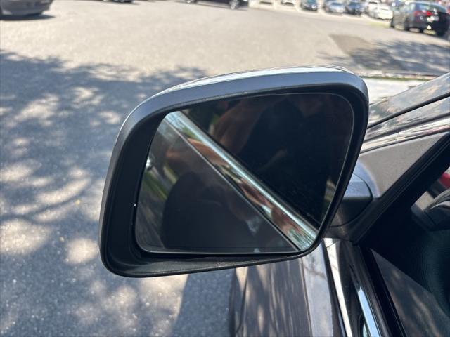 used 2018 Jeep Grand Cherokee car, priced at $17,000