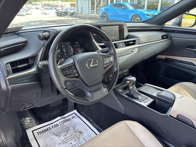 used 2020 Lexus ES 350 car, priced at $26,600