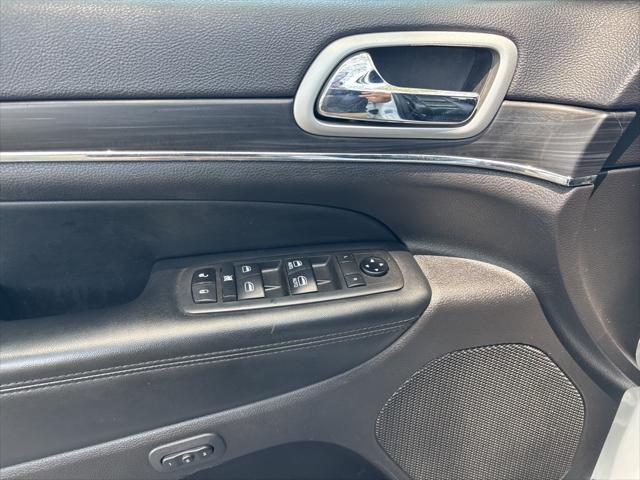 used 2021 Jeep Grand Cherokee car, priced at $22,800