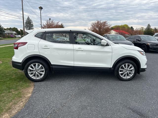 used 2020 Nissan Rogue Sport car, priced at $17,200