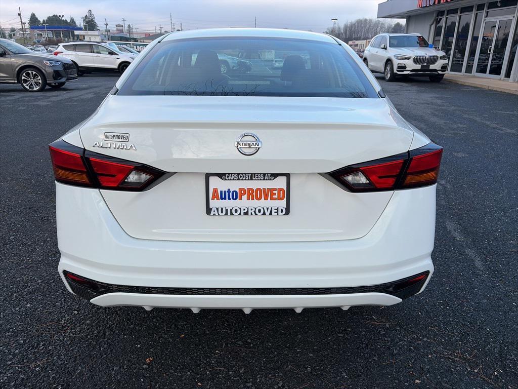 used 2022 Nissan Altima car, priced at $13,800