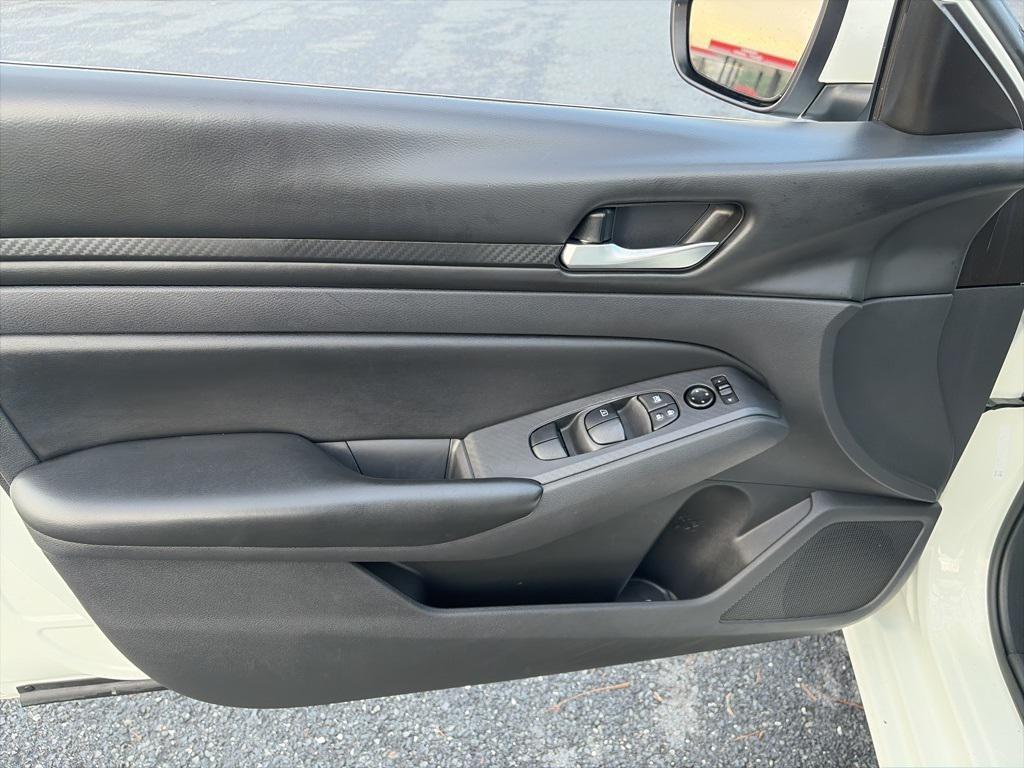 used 2022 Nissan Altima car, priced at $13,800