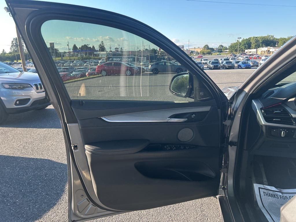 used 2018 BMW X6 car, priced at $29,800