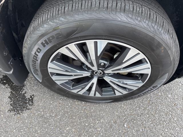 used 2021 Nissan Rogue car, priced at $21,700