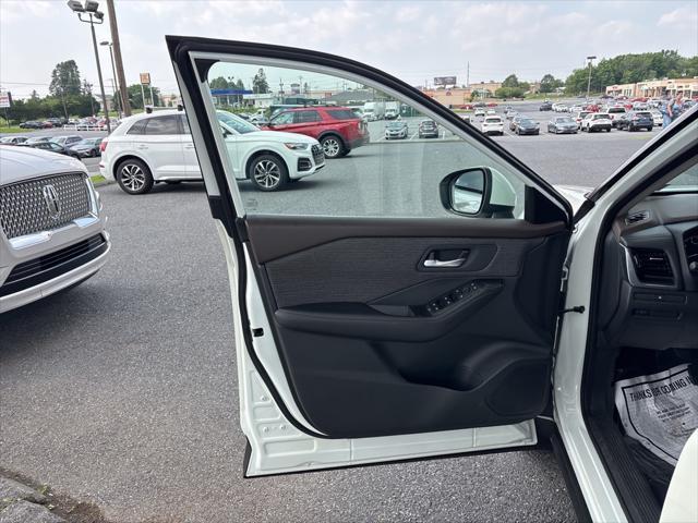 used 2021 Nissan Rogue car, priced at $21,700