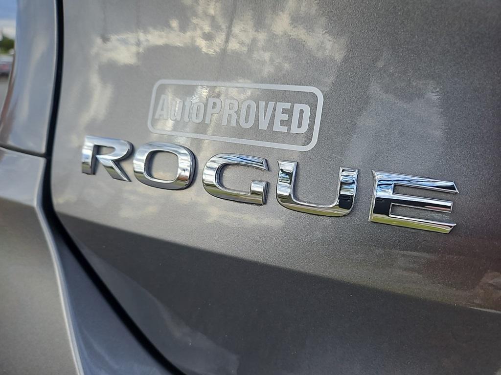 used 2019 Nissan Rogue car, priced at $16,400