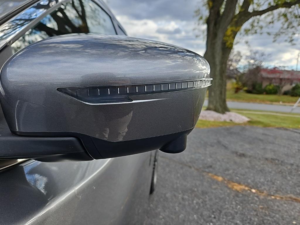 used 2019 Nissan Rogue car, priced at $16,400