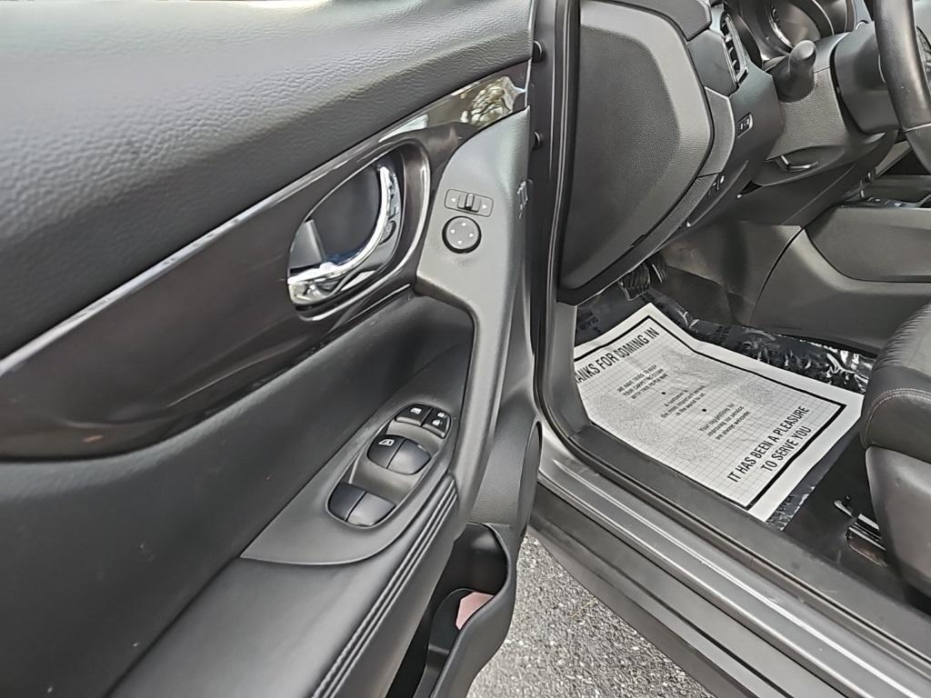 used 2019 Nissan Rogue car, priced at $16,400