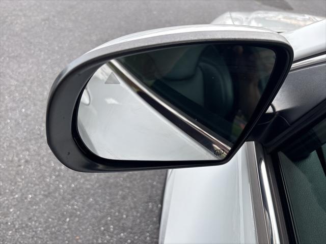 used 2019 Jeep Cherokee car, priced at $17,700