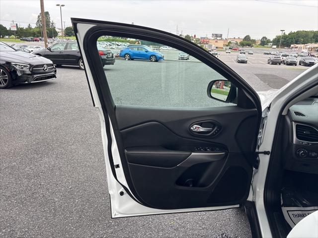 used 2019 Jeep Cherokee car, priced at $17,700