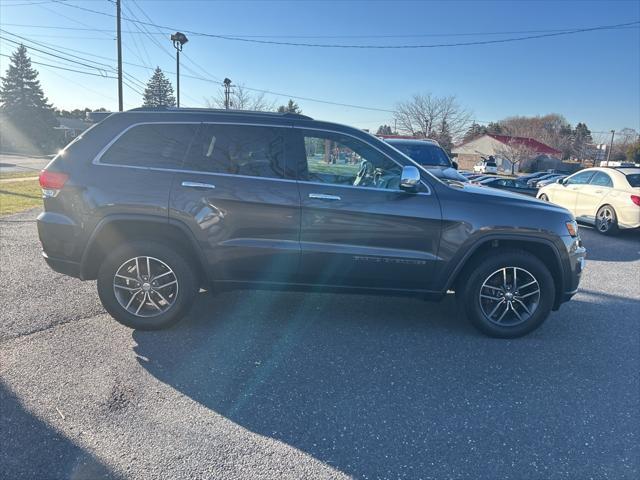 used 2018 Jeep Grand Cherokee car, priced at $17,200