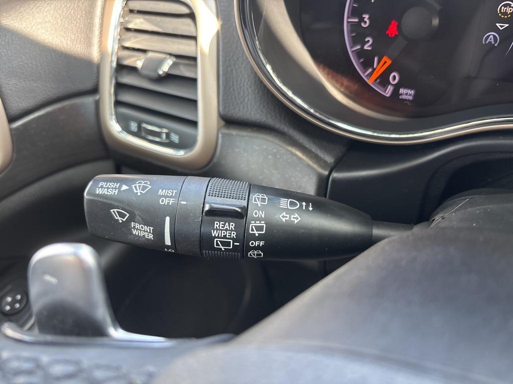 used 2017 Jeep Grand Cherokee car, priced at $15,200