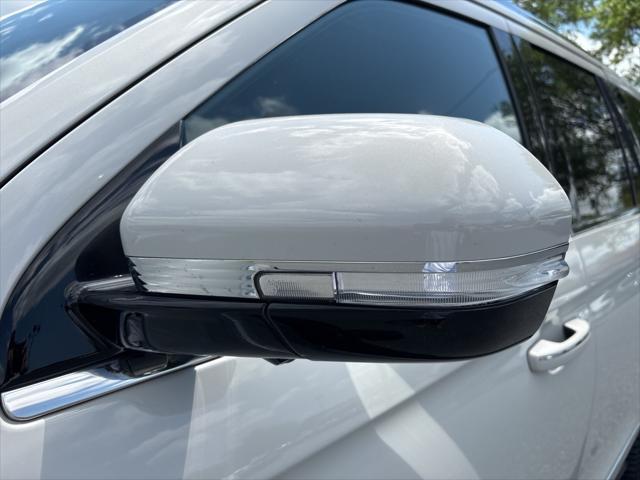 used 2021 Lincoln Navigator car, priced at $40,900