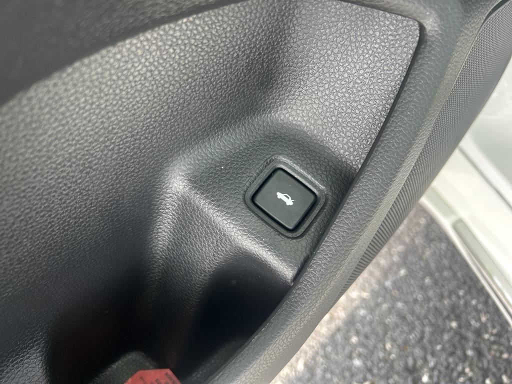 used 2021 Honda Accord Hybrid car, priced at $25,000