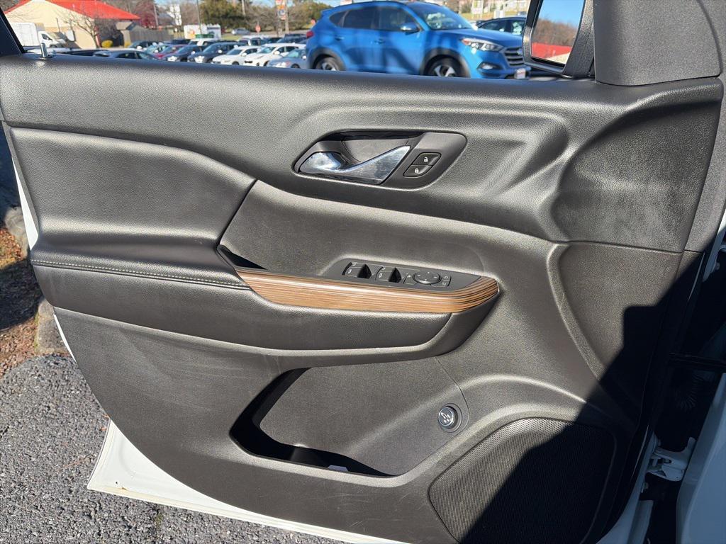 used 2018 GMC Acadia car, priced at $16,000