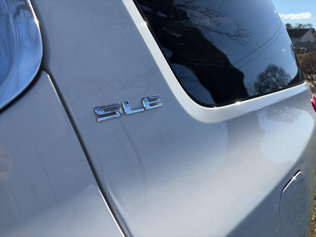 used 2018 GMC Acadia car, priced at $16,000