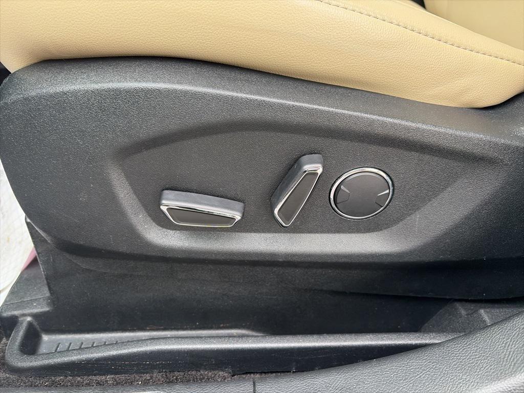 used 2017 Ford Edge car, priced at $12,200