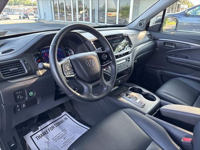 used 2022 Honda Pilot car, priced at $29,000