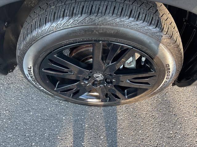 used 2022 Honda Pilot car, priced at $29,000
