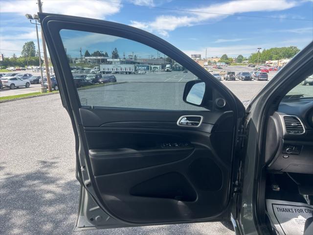 used 2020 Jeep Grand Cherokee car, priced at $23,200