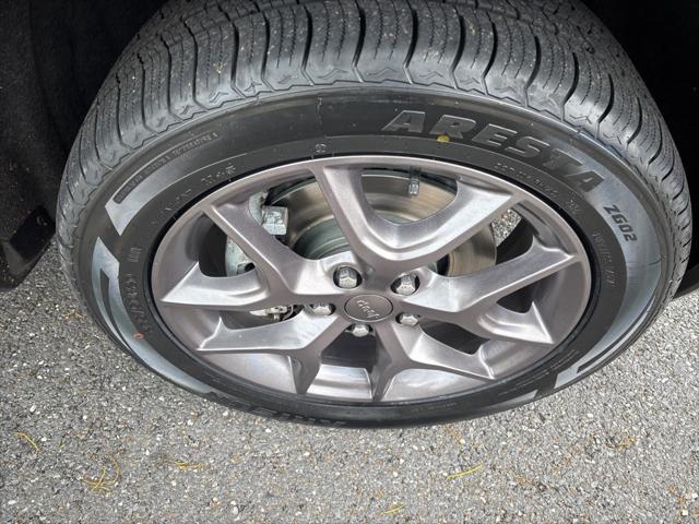 used 2021 Jeep Grand Cherokee car, priced at $26,800