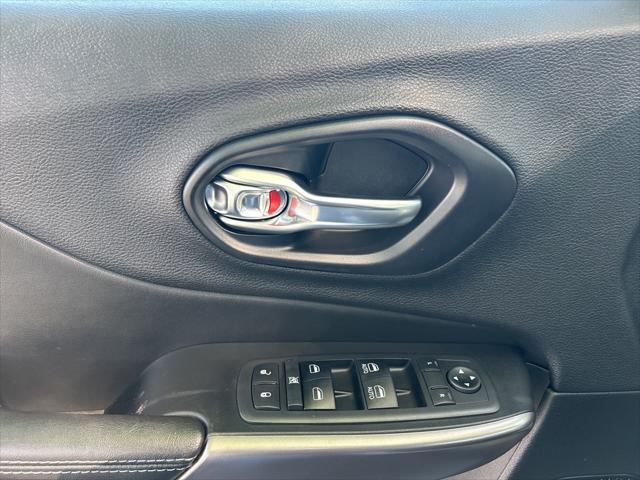 used 2019 Jeep Cherokee car, priced at $18,600