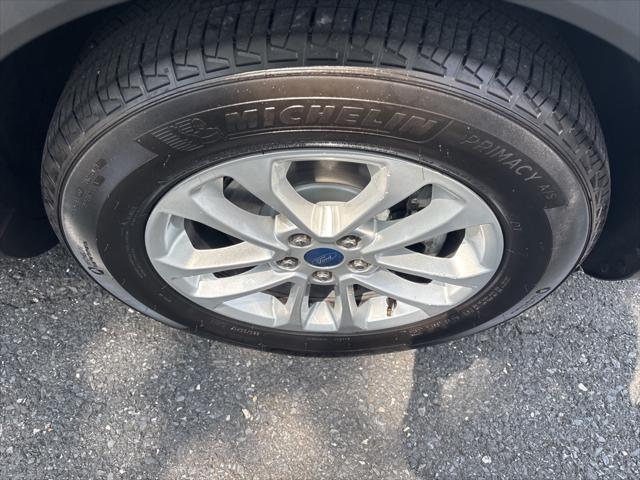 used 2022 Ford Escape car, priced at $16,800